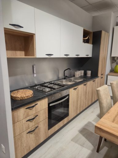 Mira Love keuken 330 links detail Candy hete lucht oven en 4 pits gasfornuis mat wit Nebraska eik AR 14