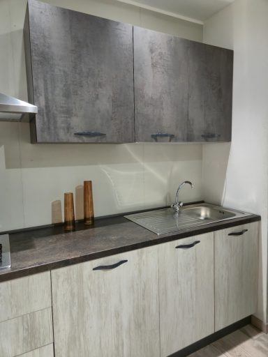 Complete keuken 360 cm Mira Runen links 360x60 wit eik en leisteen 2695 euro overzicht