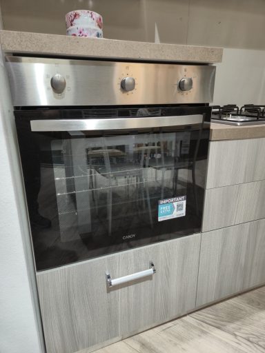 Beko statische oven detail close-up Ar-Tre Idea links 360x60 grijze iep en grafiet 3995 euro AR 4591