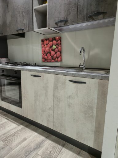 Mira Sara keuken 300 cm links wit leisteen met Beko statische oven en gasfornuis