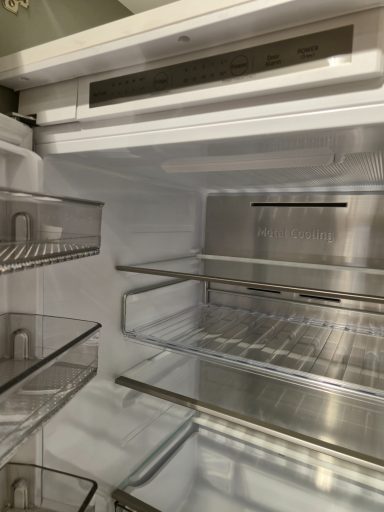 Complete keuken Ar-Tre Sky 410x60 cm groen 8495 euro AR 3043 - detail koelkast